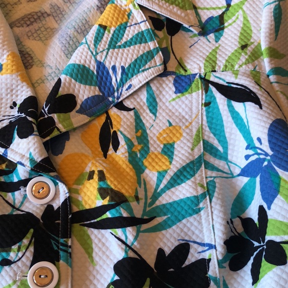 Jacket - Picture 5 of 6